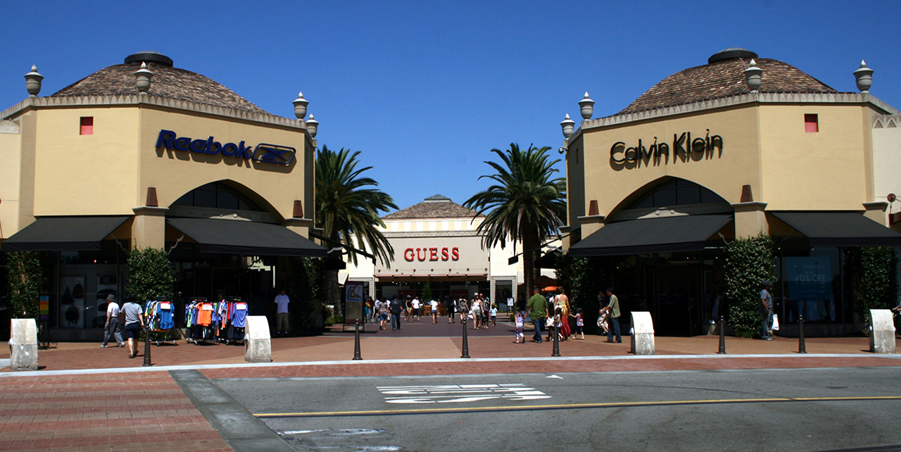 Big-Bargain Outlet Malls | Visit California