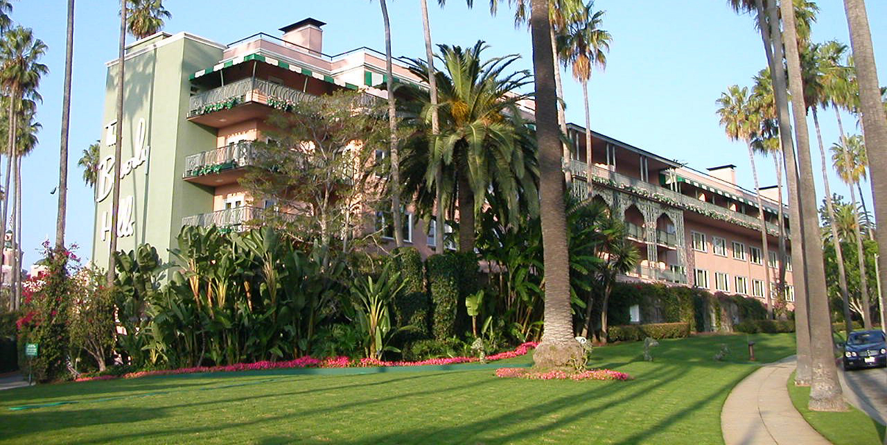 ビバリーヒルズホテル Visit California