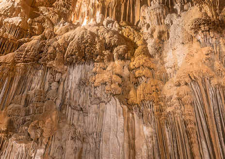 Lake Shasta Caverns