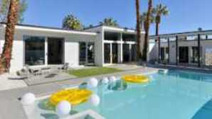 4 Fantastic Resorts in Greater Palm Springs Feb2017