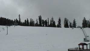 Sci e snowboard in California Sierra-at-Tahoe's free South Sho
