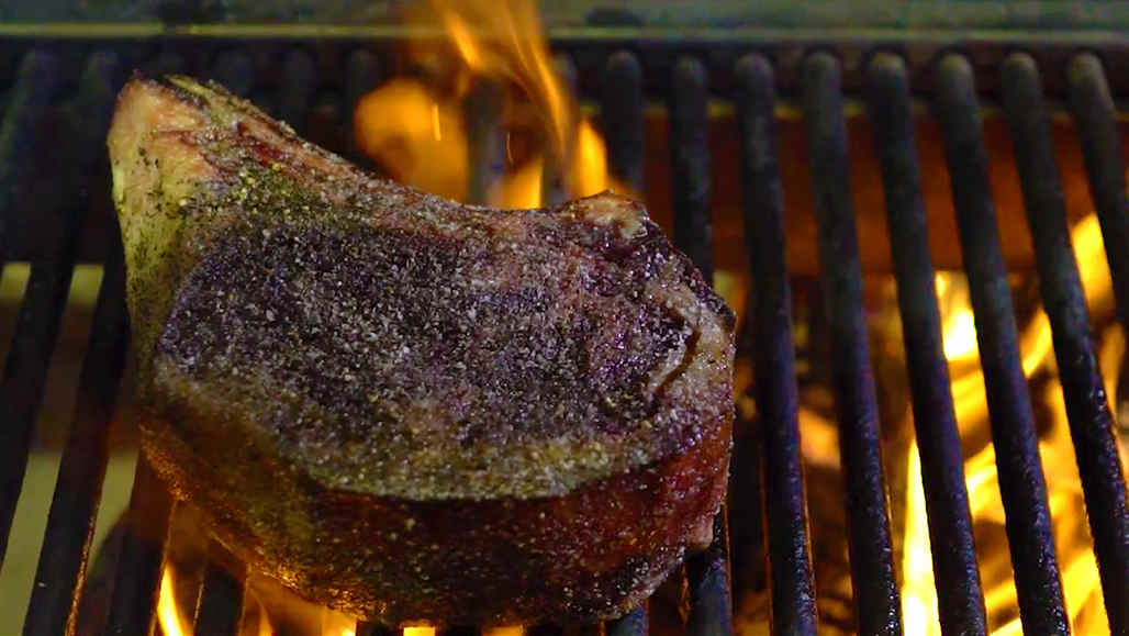 Costa Mesa’s Amazing Aged Steaks  YouTubeD365-1280x720-Vaca-2