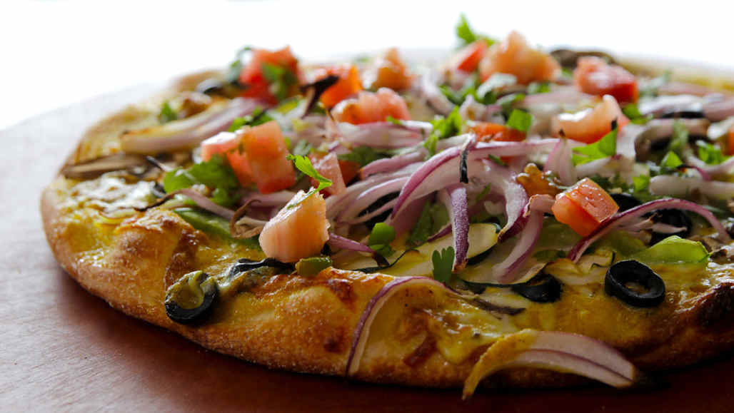 Yuba City’s Punjabi Pizzas youtube_d365tv-1280x720-dhillons