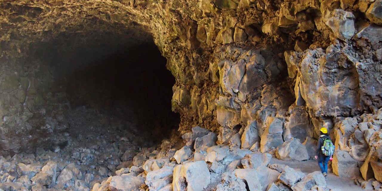 Lava Beds National Monument 火山岩床国家保护区