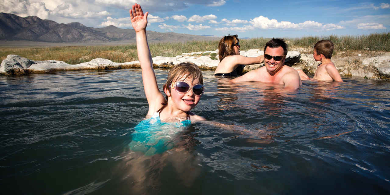 Natural Hot Springs Near Mammoth Lakes