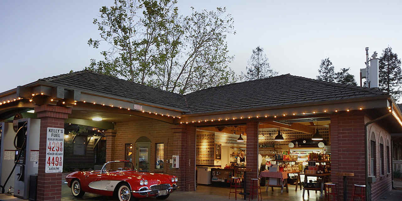 9 California Gas Stations for Foodies